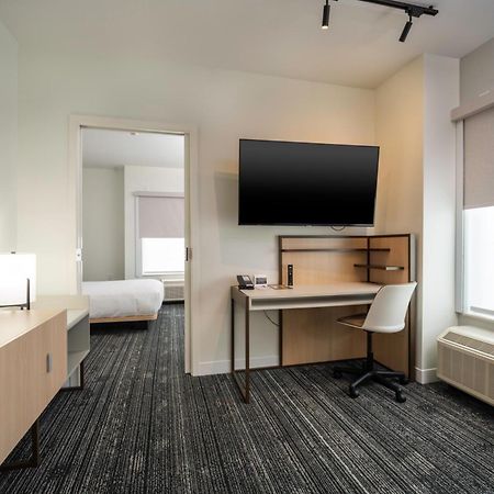 Towneplace Suites By Marriott Louisville Downtown Экстерьер фото