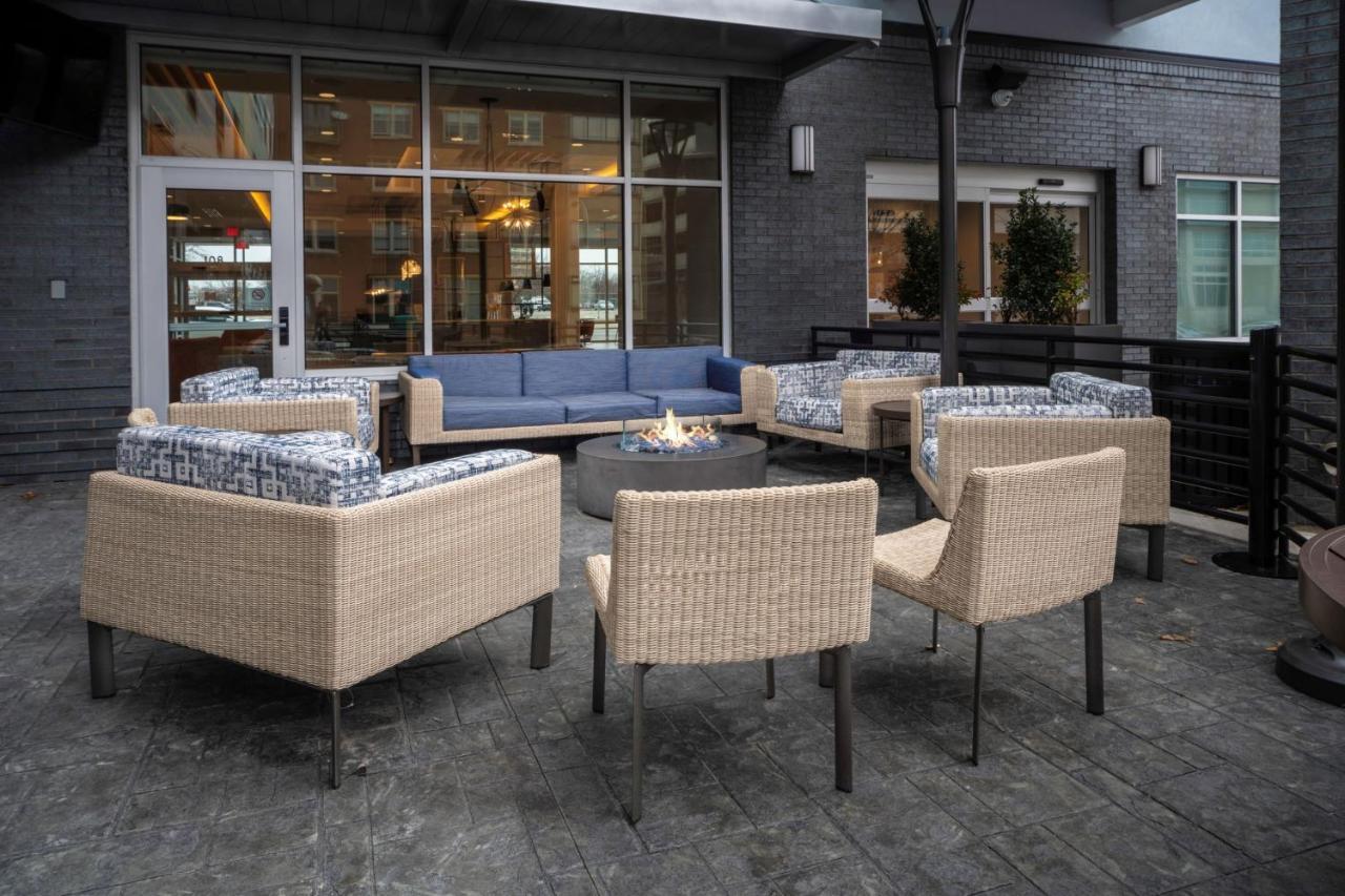 Towneplace Suites By Marriott Louisville Downtown Экстерьер фото