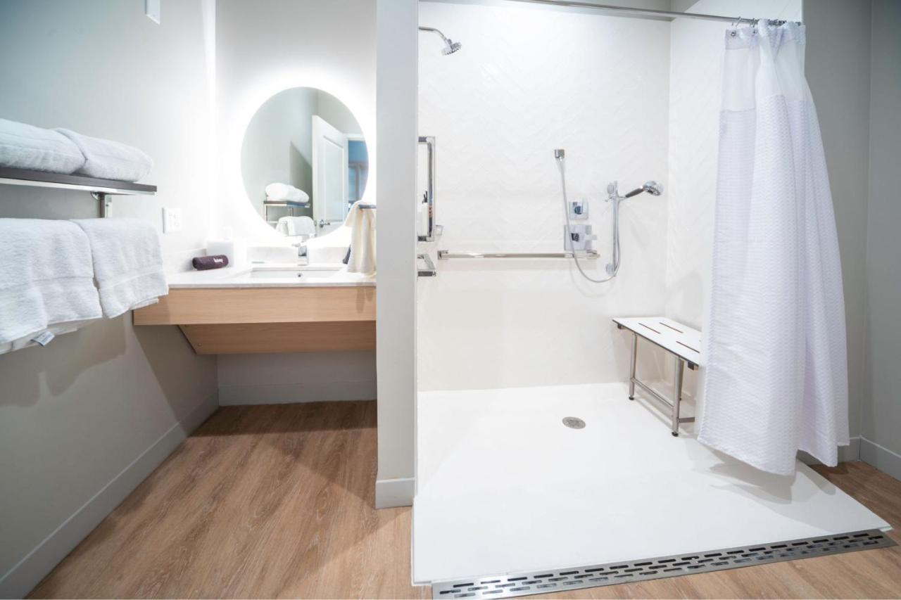 Towneplace Suites By Marriott Louisville Downtown Экстерьер фото