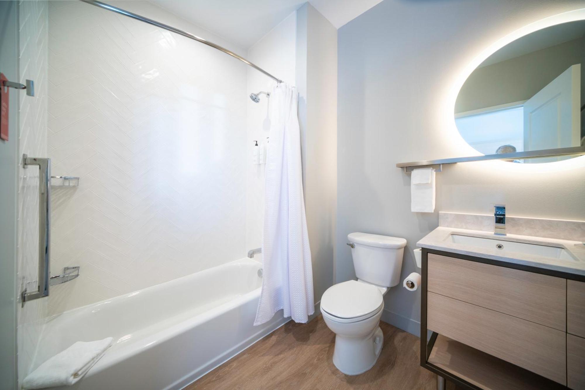 Towneplace Suites By Marriott Louisville Downtown Экстерьер фото