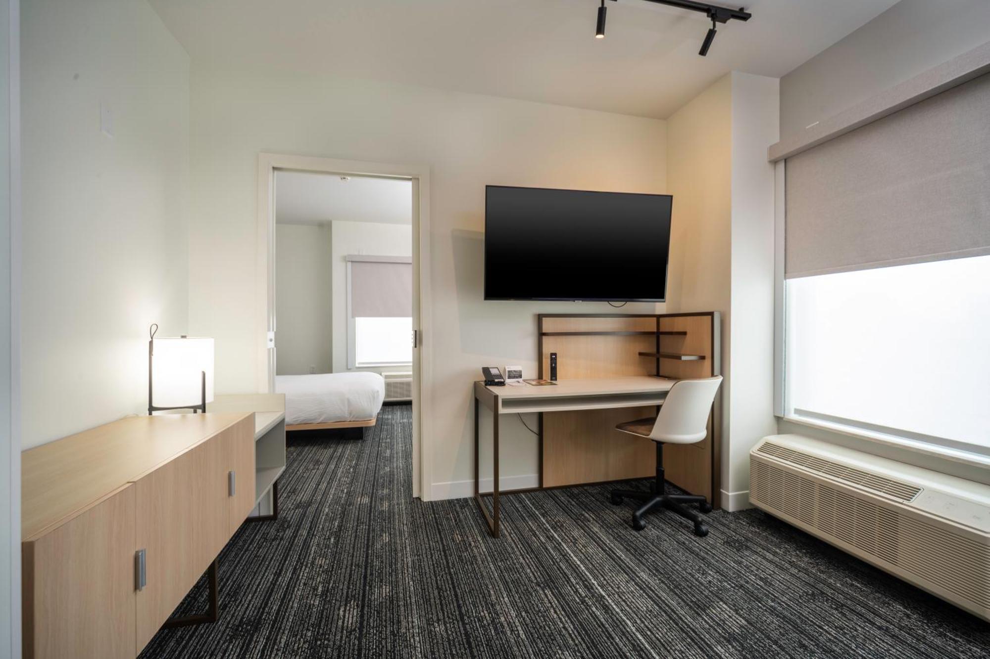 Towneplace Suites By Marriott Louisville Downtown Экстерьер фото